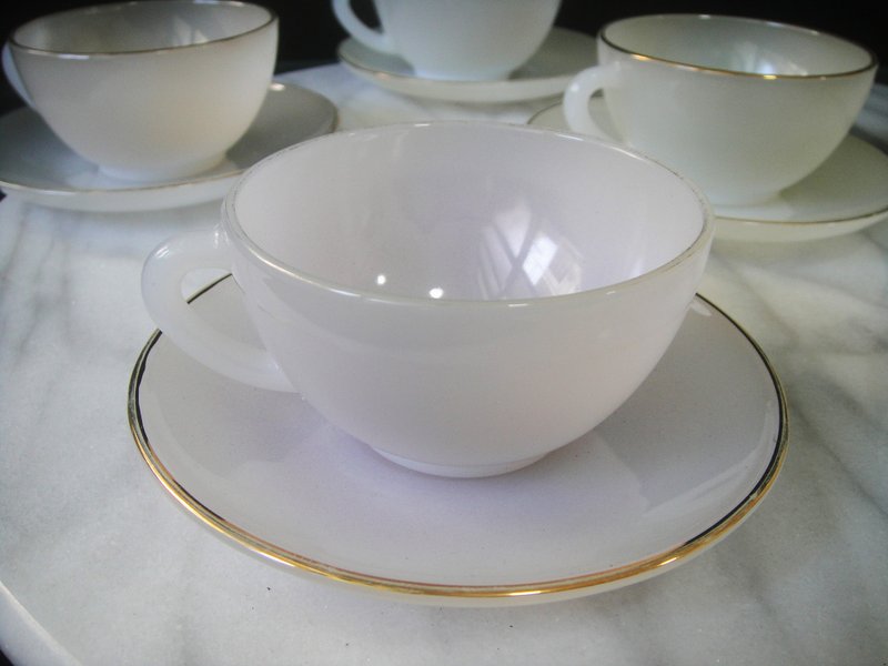 【老時光 OLD-TIME】早期法國製玻璃咖啡杯盤組(六杯+六盤) - 擺飾/家飾品 - 其他材質 