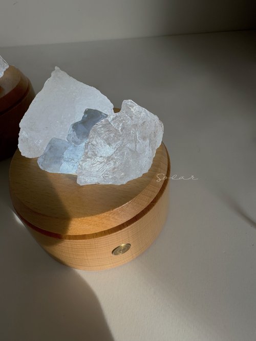Solar 索拉 水晶原礦旋轉燈 白水晶 海水藍寶 l 淨化小夜燈 l Solar l 現貨