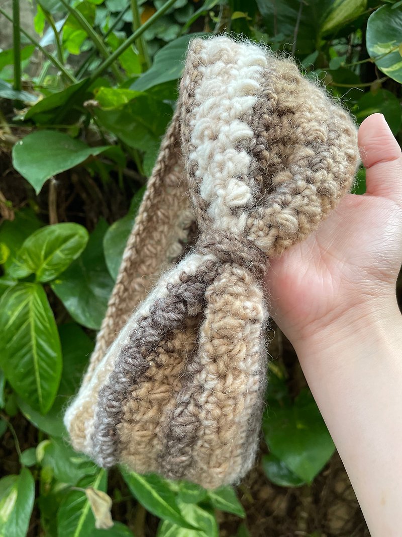 Forest Wool Winter Warm Headband Handmade Crochet - เครื่องประดับผม - ขนแกะ 