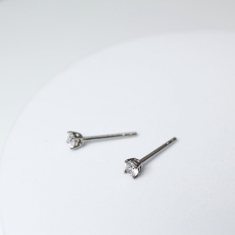 【SWS Jewelry】Hearts and Arrows Stone Earrings. Multiple sizes. sterling silver earrings - ต่างหู - เงินแท้ ขาว