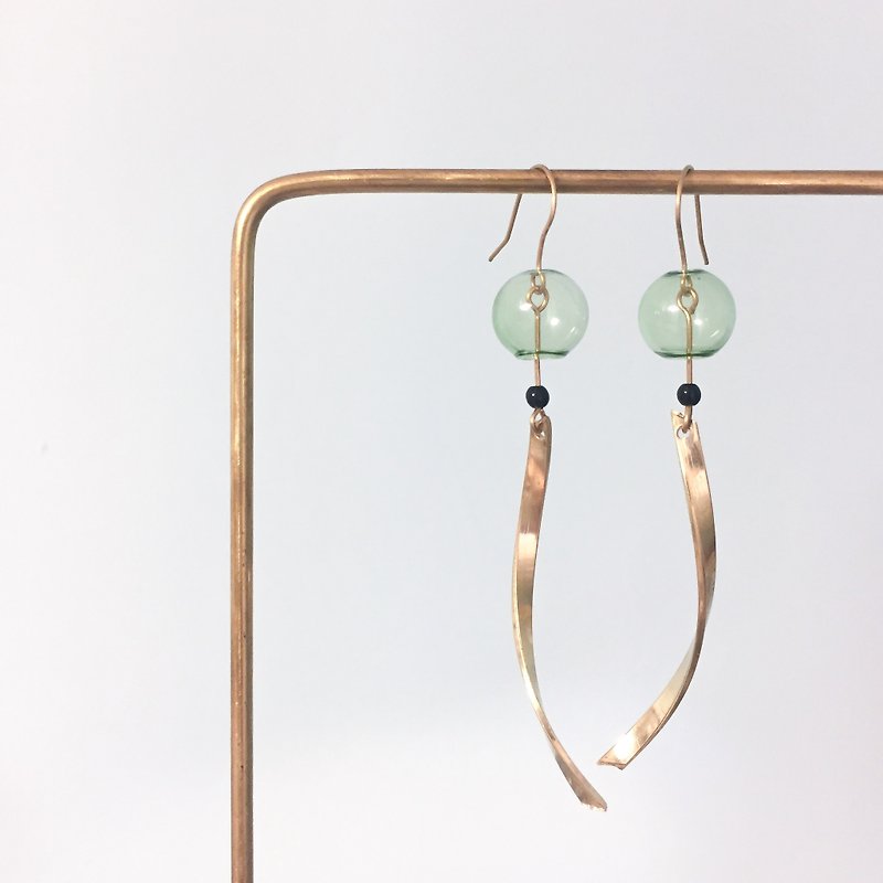 afternoon / brass wind chime earrings - Earrings & Clip-ons - Glass Green