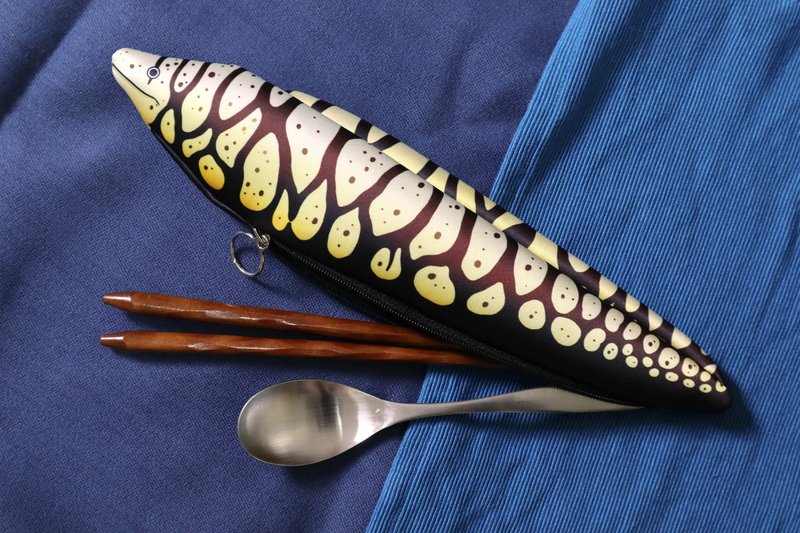 豆腐鯊點點 spot whale shark 海鰻收納包-黃色款 (餐具袋/筆袋) - 居家收納/收納盒/儲物盒 - 其他人造纖維 