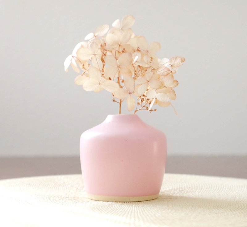 Cherry blossom glaze vase - เซรามิก - ดินเผา สึชมพู