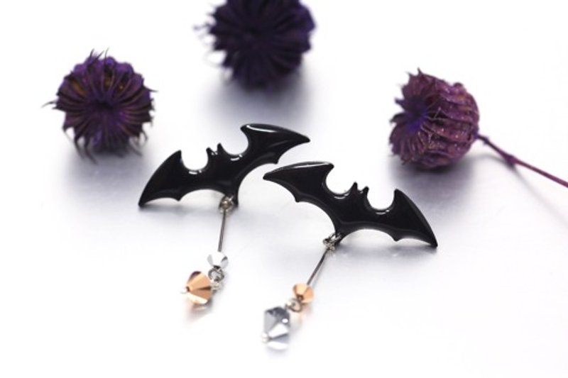 ハロウィンナイト2018 ピアス&イヤリング - 耳環/耳夾/耳骨夾 - 塑膠 黑色