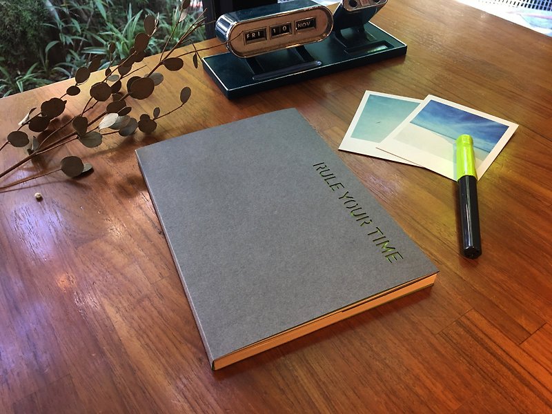 Di Mengqi - Rule Your Time Page Number Notebook - Rock Grey - สมุดบันทึก/สมุดปฏิทิน - กระดาษ สีเทา