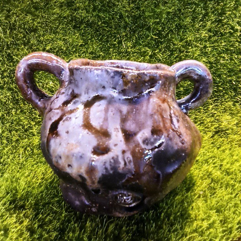 陳玄恒の手で捏ねる薪窯陶器花器 - 花瓶・植木鉢 - 陶器 ブラウン