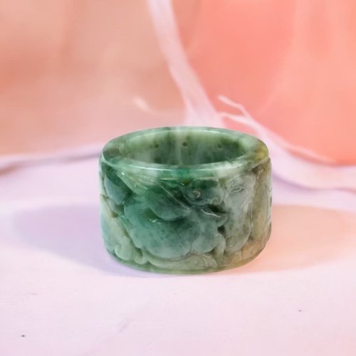 瓔珞翡翠 老三彩翡翠雕花扳指 | 天然緬甸玉A貨翡翠 | 送禮