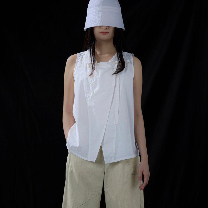 綁帶側釦無袖襯衫 - 女襯衫 - 棉．麻 白色