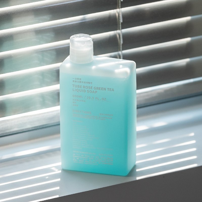 Tuberose liquid shower soap 600ml - ครีมอาบน้ำ - พลาสติก สีใส