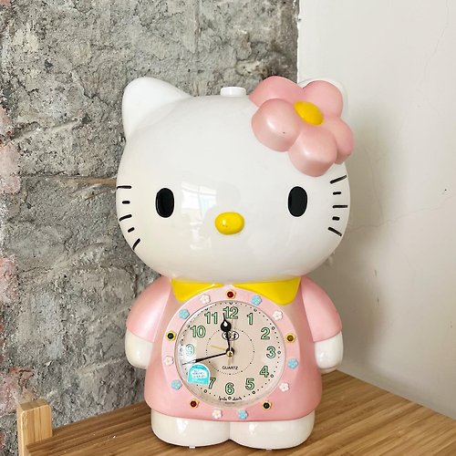 Hello Kitty Vintage Clocks