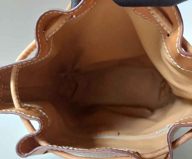 LA LUNE】中古 CELINE セリーヌ 老眼 レザー ショルダー 巾着 バケット