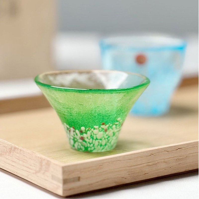 Mount Fuji Sake Cup - แก้วไวน์ - แก้ว สีเขียว