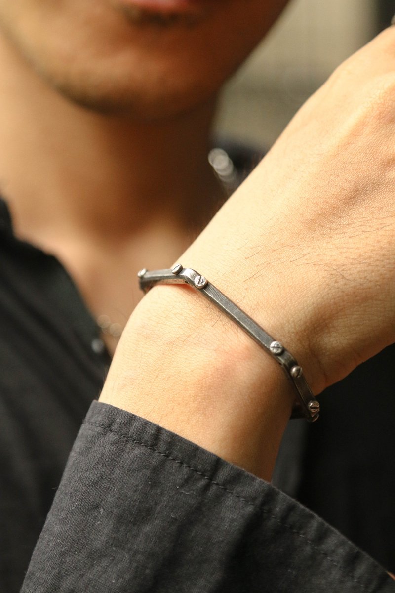 【Series of silver】Sterling silver Steampunk style cuff bracelet - สร้อยข้อมือ - เงินแท้ สีเงิน