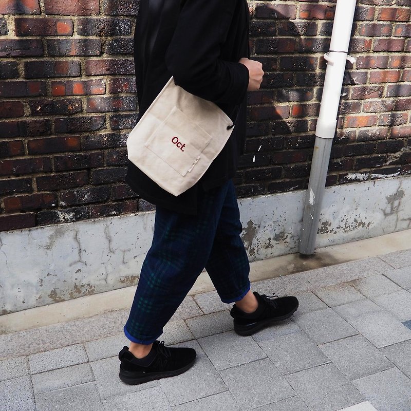 Day bag-crossbody bag-month bag - กระเป๋าแมสเซนเจอร์ - ผ้าฝ้าย/ผ้าลินิน สีกากี