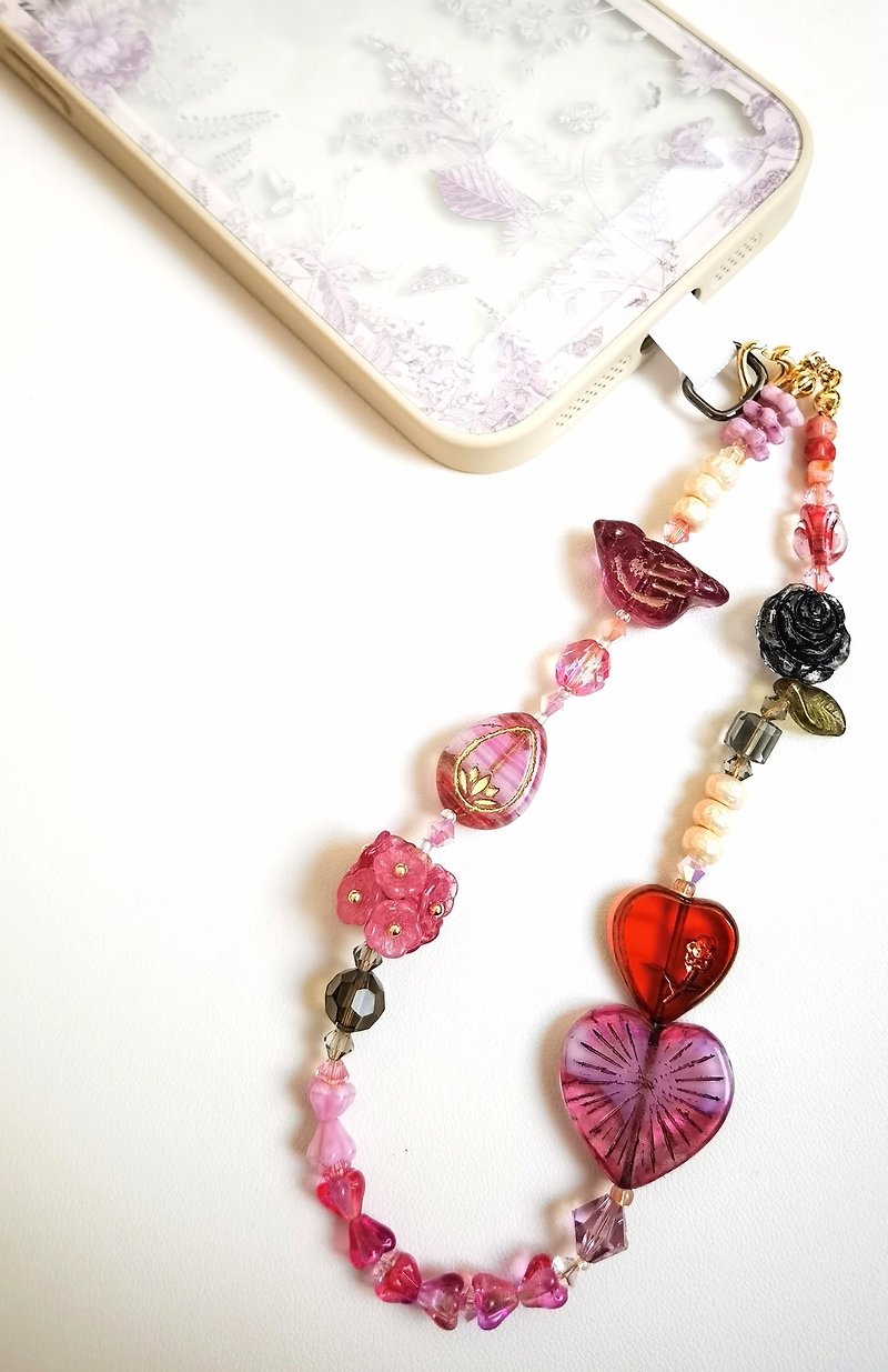 Famous paintings & artist color matching series-Czech glass beads mobile phone chain mobile phone lanyard_Eiffel Tower - Charms - Colored Glass Pink