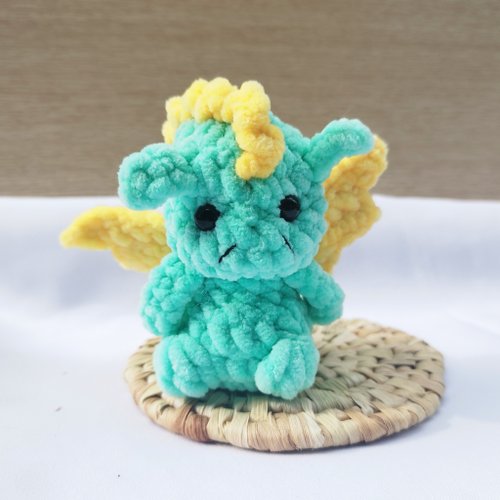 ドラゴンぬいぐるみかぎ針編みぬいぐるみ恐竜キーホルダーギフト