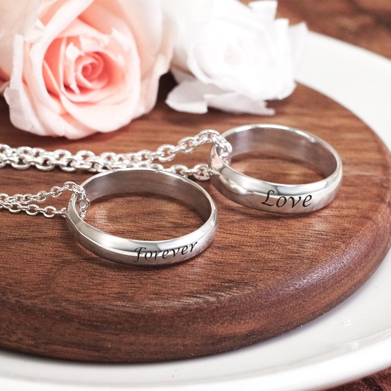 Arc couple ring necklace [medium version + wide version] 925 sterling silver engraving custom couple ring necklace set - แหวนคู่ - เงินแท้ สีเงิน