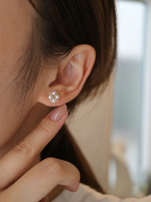 KOKO PEARL JEWELRY 日本製 18k鑲鑽akoya珍珠耳釘 人氣四葉草設計耳飾 幸福寓意