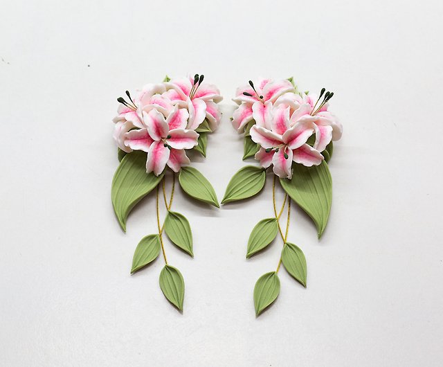 Pink Lily Drop Earrings Stargazer Lily Dangle Earrings Pink Stargazer Lily Jewelry Pink Flower Earrings Sculpted Flower Earrings