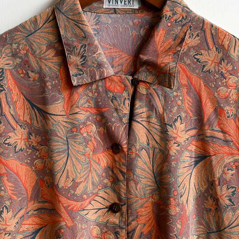 [Egg Plant Vintage] Jungle Deciduous Japanese Printed Long Sleeve Vintage Shirt - เสื้อเชิ้ตผู้หญิง - ไฟเบอร์อื่นๆ 