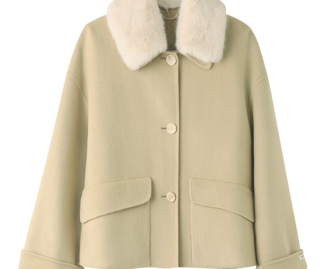 short wool coat with fur collar