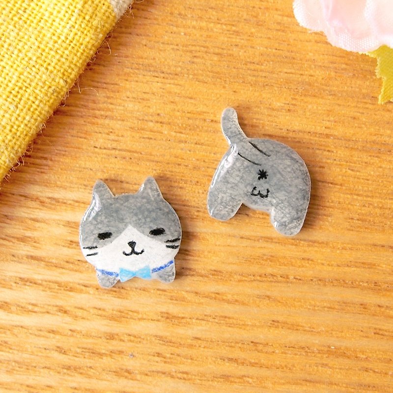 Meow原創手作灰白色貓貓和貓屁屁耳環一對 - 可改夾式 - 耳環/耳夾 - 塑膠 灰色