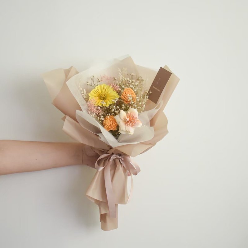 /橘黃色系乾燥花束/求婚花束 捧花 生日 告白 乾燥花 客製化 七夕 - 乾燥花/永生花 - 植物．花 橘色