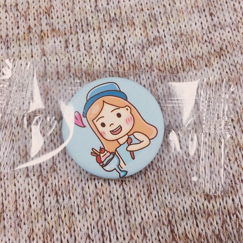 Girl eating ice / small badge (32mm) - Badges & Pins - Plastic 