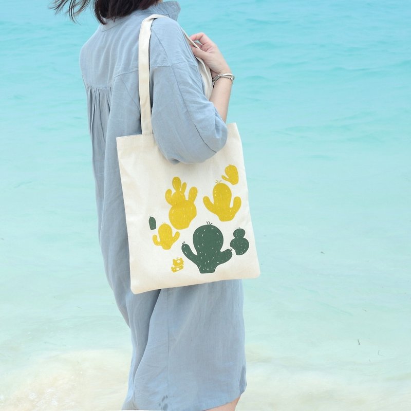 Cactus Garden Hand-printed Canvas Bag L - Messenger Bags & Sling Bags - Cotton & Hemp Green