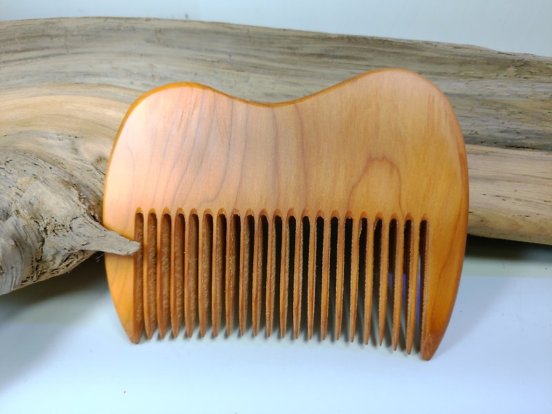 [Taiwan yew camel wood comb] (M) - เครื่องประดับผม - ไม้ 