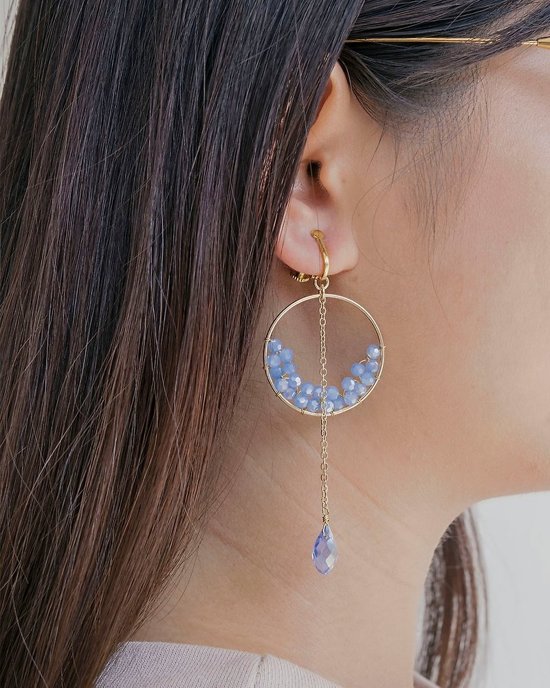 Half Moon earrings (clip-on / piercing) - 耳環/耳夾 - 其他材質 藍色