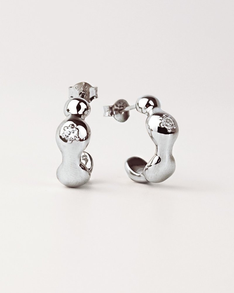【雙 11 限定】 Crown Signet Hoop Earrings - 耳環/耳夾/耳骨夾 - 純銀 金色