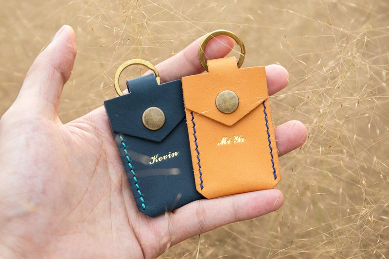 Magnetic buckle/security card/access card holder/proximity card holder [hot stamping experience/group of one person] Donghai, Taiwan - Leather Goods - Genuine Leather 