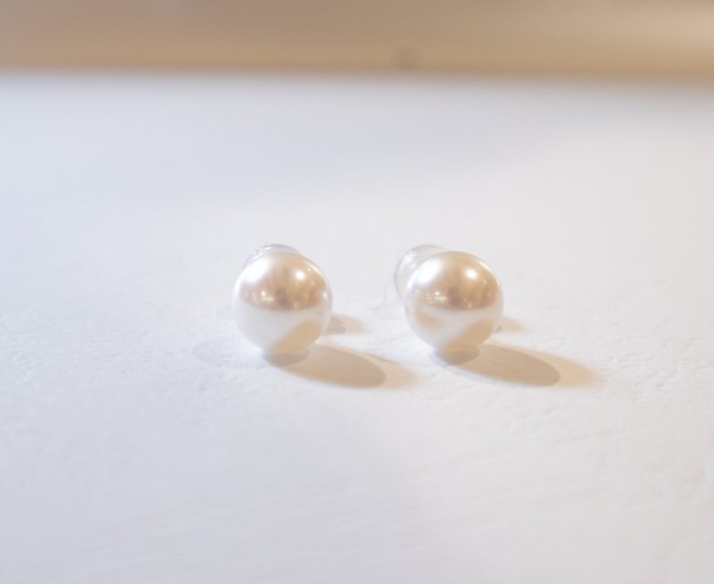 日本 Akoya 珍珠耳環 7-7.5mm 18k金 - 耳環/耳夾/耳骨夾 - 珍珠 銀色