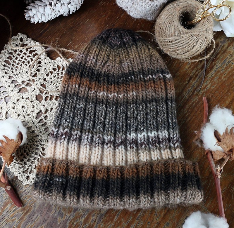 ChiChi hand-made-minimalist and low-key-section dyed-woolen cap - หมวก - ขนแกะ สีนำ้ตาล