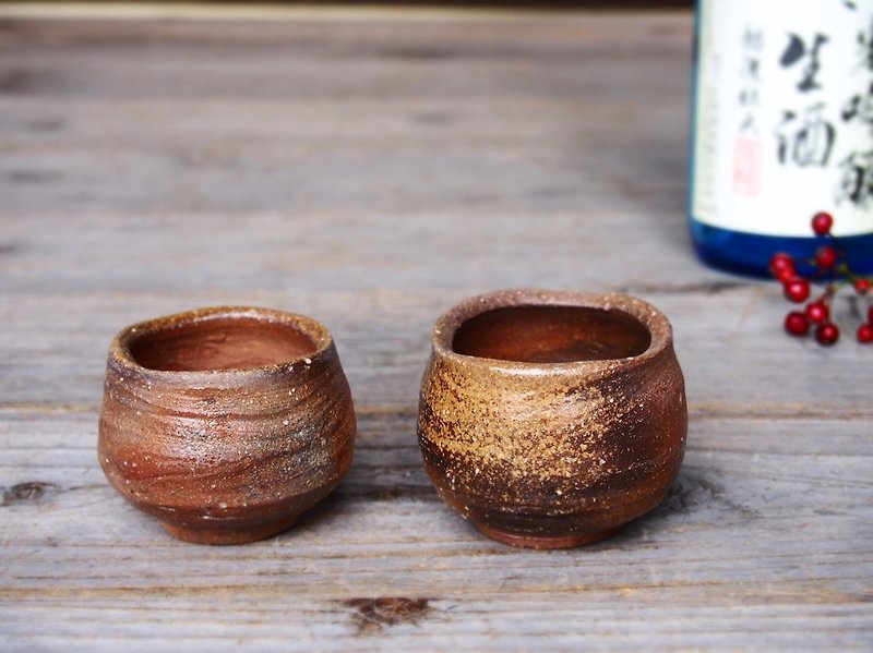 備前焼 ぐい呑み(2個セット)　gi-128 - 花瓶/陶器 - 陶 咖啡色