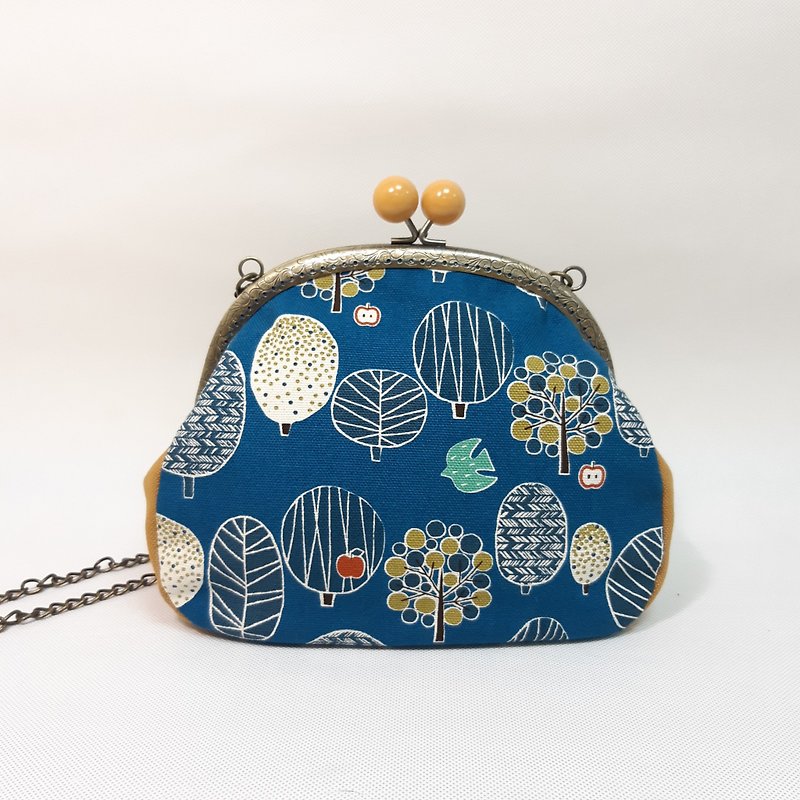 Blue Mi Forest Gold Bag/ Crossbody Bag/ Side Bag/ Carrying Bag - กระเป๋าแมสเซนเจอร์ - ผ้าฝ้าย/ผ้าลินิน สีน้ำเงิน