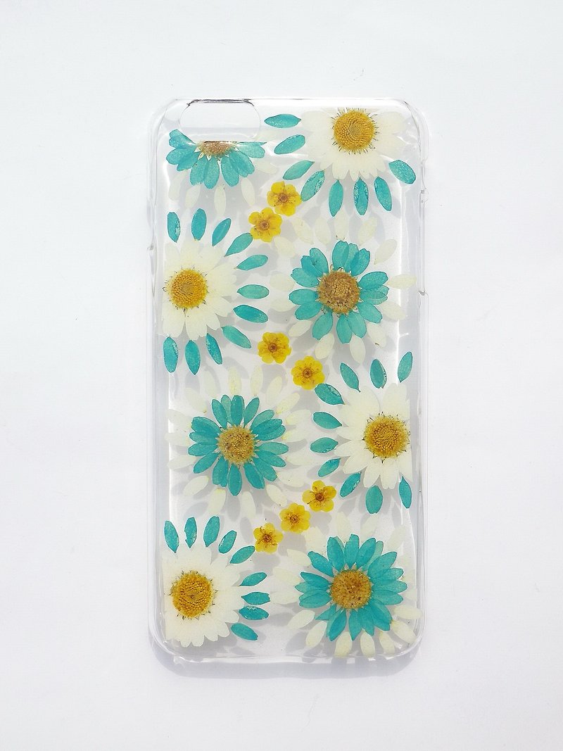Handmade phone case, Pressed flowers phone case, Turkish style - เคส/ซองมือถือ - พลาสติก สีน้ำเงิน