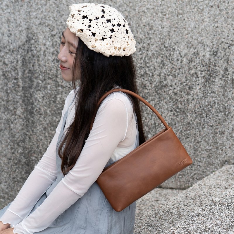 【24hr快速出貨】CITY軟立方真皮肩背包-234088ht - 側背包/斜背包 - 真皮 咖啡色