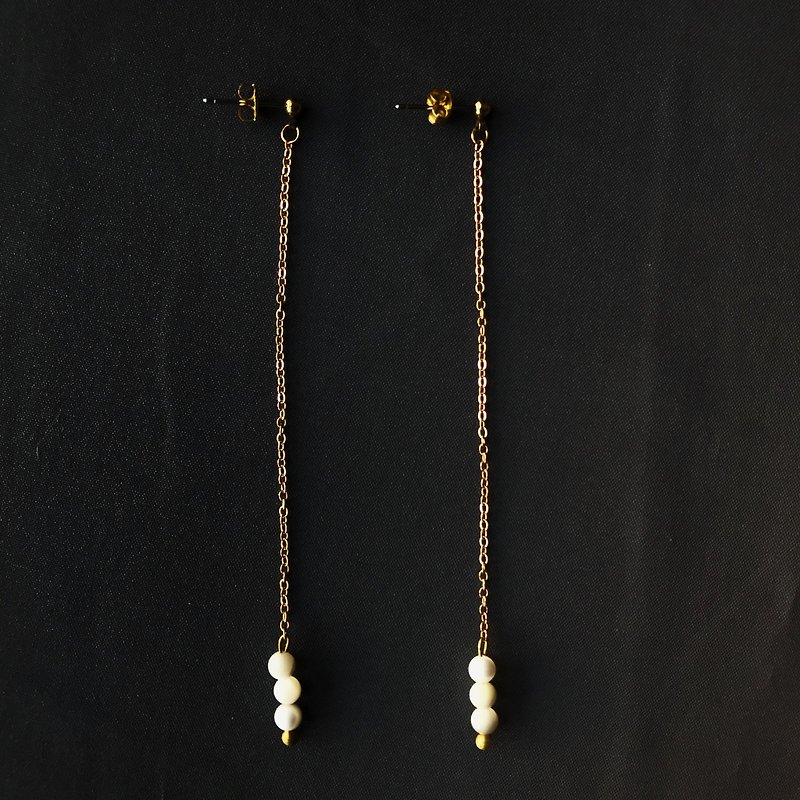 Shell Bead Copper Long Chain Earrings - Earrings & Clip-ons - Gemstone White