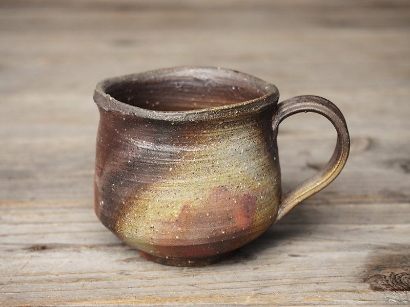 Bizen coffee cup (middle) potter's wheel eyes _c6-018 - Mugs - Pottery Brown