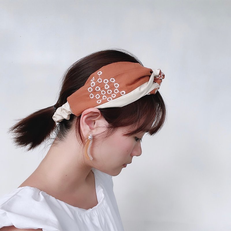 Miss Dandelion 日本製刺繍生地クロスオーバー弾性ヘッドバンド - ヘアアクセサリー - コットン・麻 オレンジ
