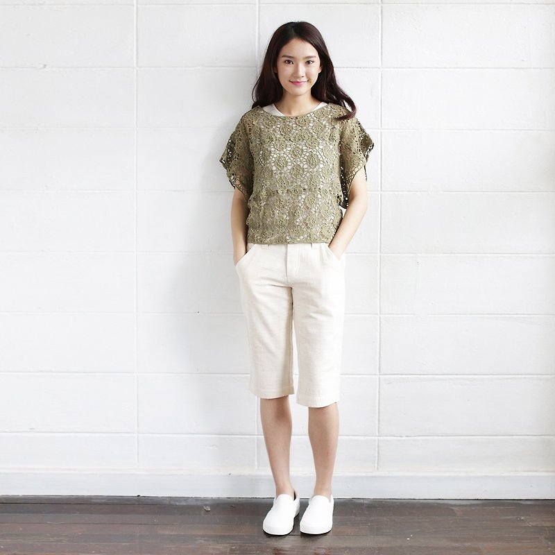Green Short Sleeve Over Size Tops Lace Cotton Soi-Fah - เสื้อผู้หญิง - ผ้าฝ้าย/ผ้าลินิน สีเขียว