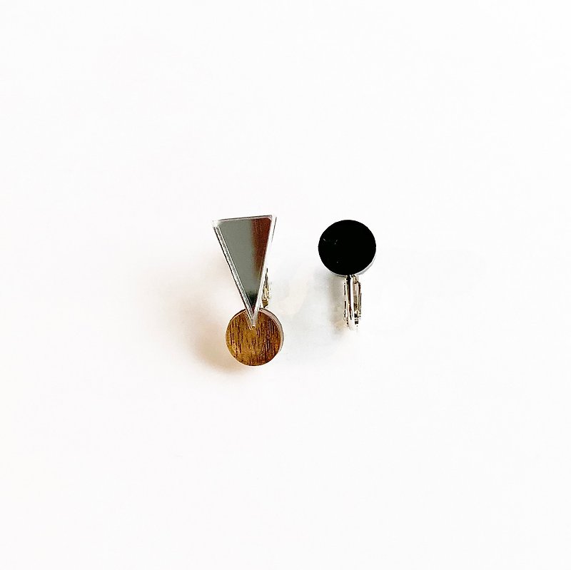 PIN!イヤリング - 耳環/耳夾 - 木頭 黑色
