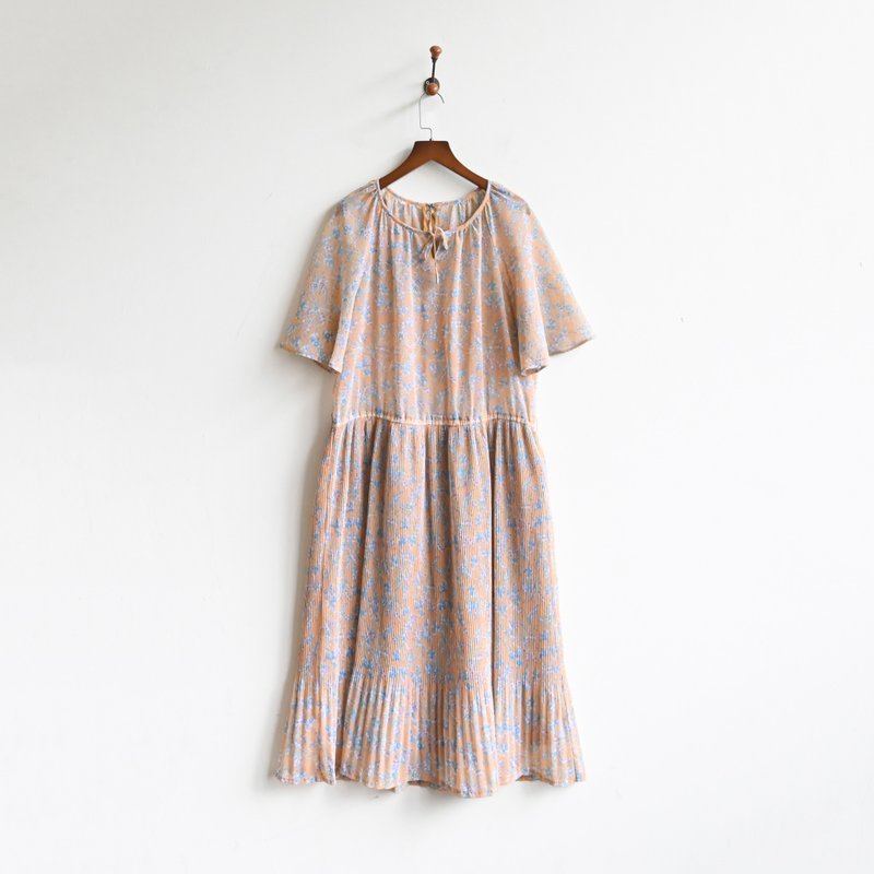 [Egg Plant Vintage] Autumn Ginkgo Print Short Sleeve Vintage Dress - ชุดเดรส - ไฟเบอร์อื่นๆ 