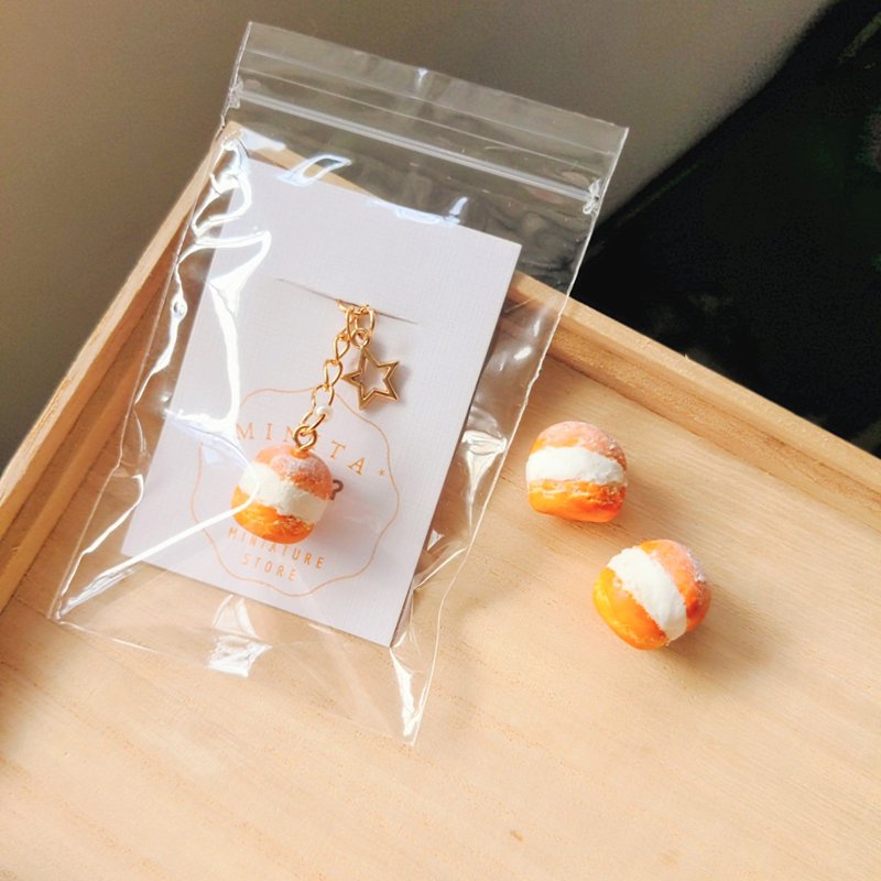 minita* 迷你羅馬生乳包 高仿真 掛飾 吊飾 療癒小物 袖珍食玩 - 吊飾/掛飾 - 樹脂 橘色