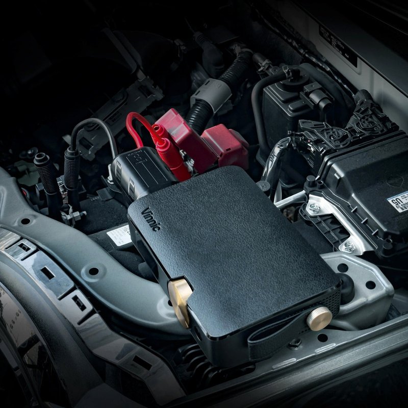 Vinnic JIMARA 8,000mAh 12V 多功能應急救車起動電源 - 其他 - 其他材質 黑色