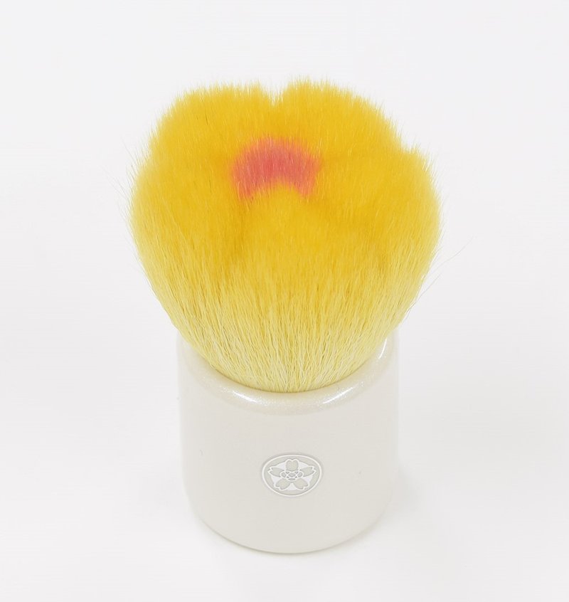 Cheek Brush Hanahoho Brush Makeup Brush Supervised by Kumano Made in Japan - อุปกรณ์แต่งหน้า/กระจก/หวี - วัสดุอื่นๆ สีเหลือง