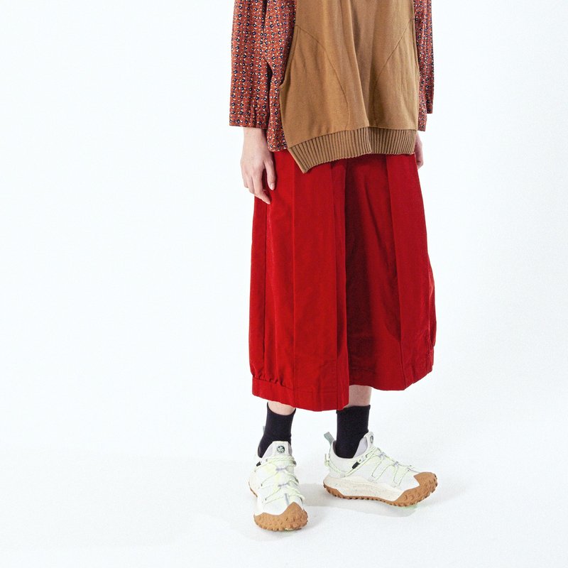 Straight wide pleated casual cropped trousers - Women's Pants - Cotton & Hemp Red