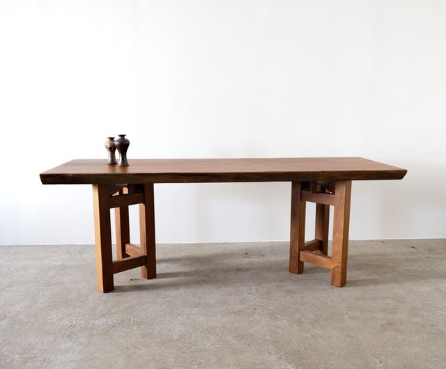 木製アイランド家具|| アフリカチークの木|| ナチュラルエッジ 六柱式